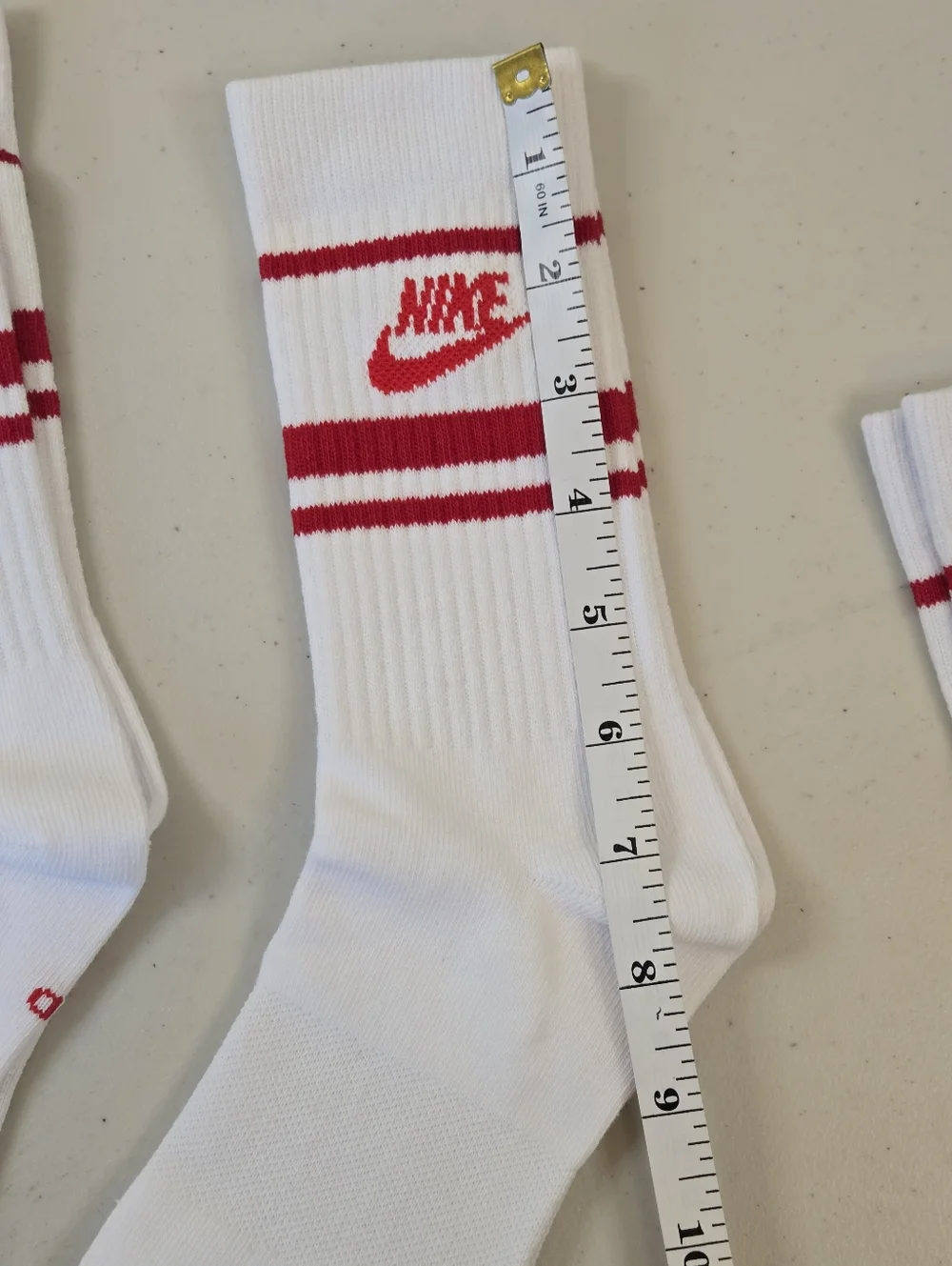 NWoT Nike Bundle Everyday Essentials Crew Socks White Red Stripe Medium 3 Pair - Picture 7 of 11